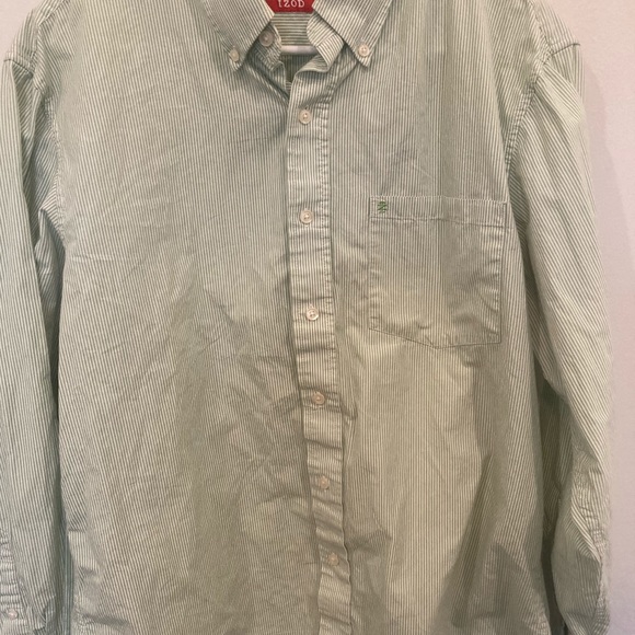 Izod men’s long sleeve button down shirt. - Picture 2 of 2